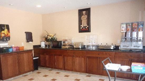 Travelodge Inn & Suites By Wyndham Yucca Valley/Joshua Tree Esterno foto