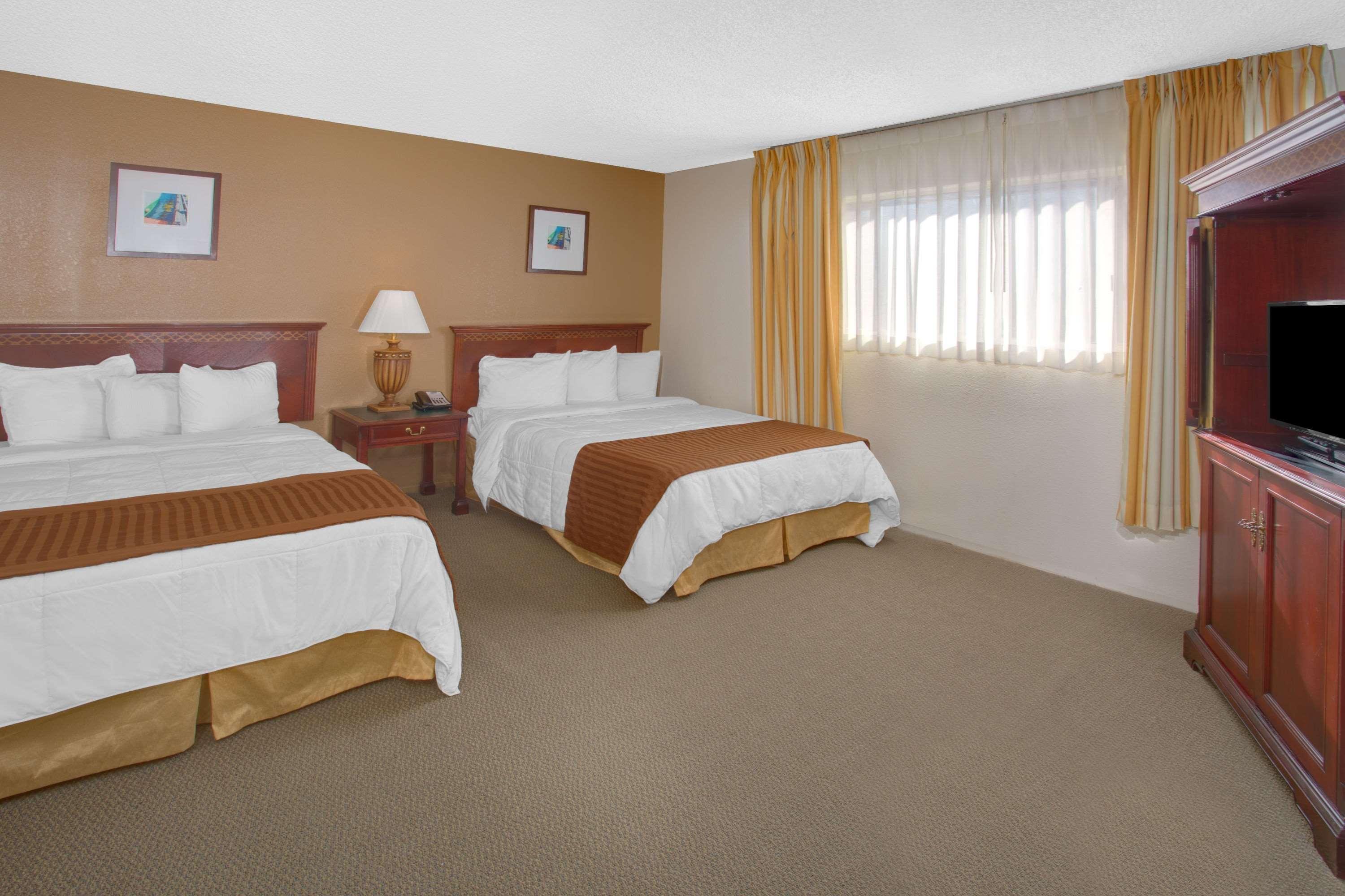 Travelodge Inn & Suites By Wyndham Yucca Valley/Joshua Tree Esterno foto