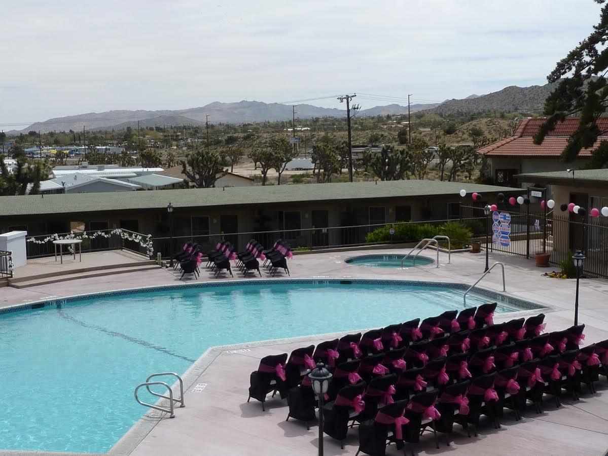 Travelodge Inn & Suites By Wyndham Yucca Valley/Joshua Tree Esterno foto